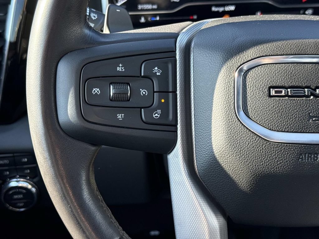 Used 2023 GMC Sierra 1500 Denali w/ Denali Reserve Package AWD/4WD image 10