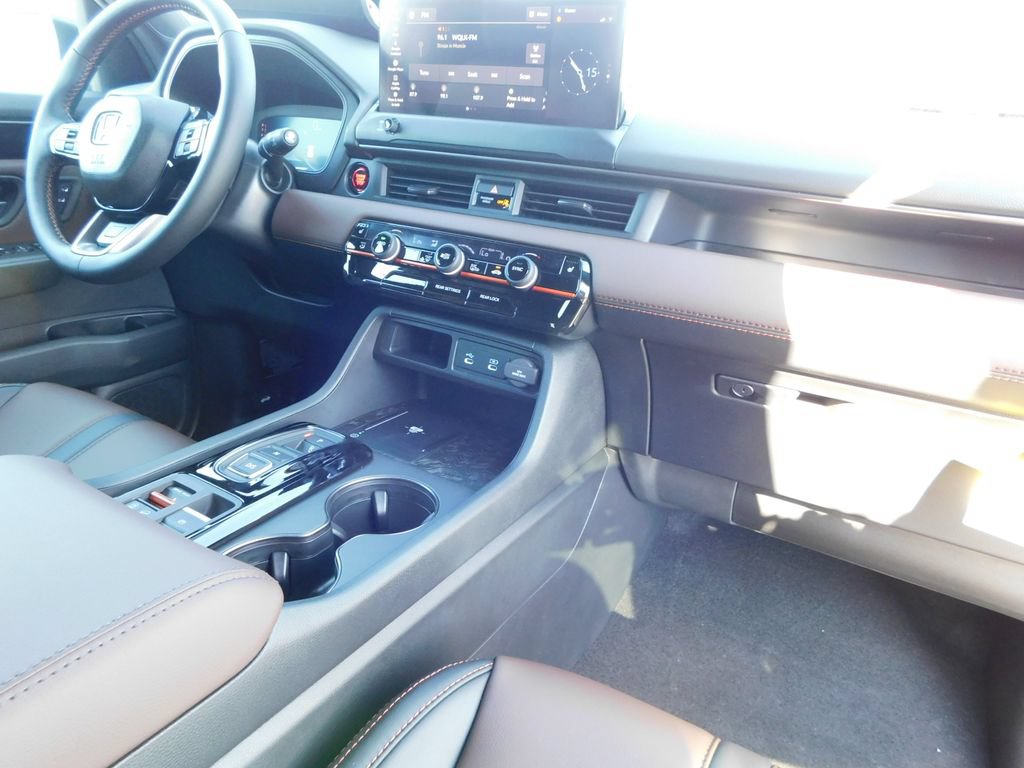 New 2026 Honda Pilot TrailSport image 22