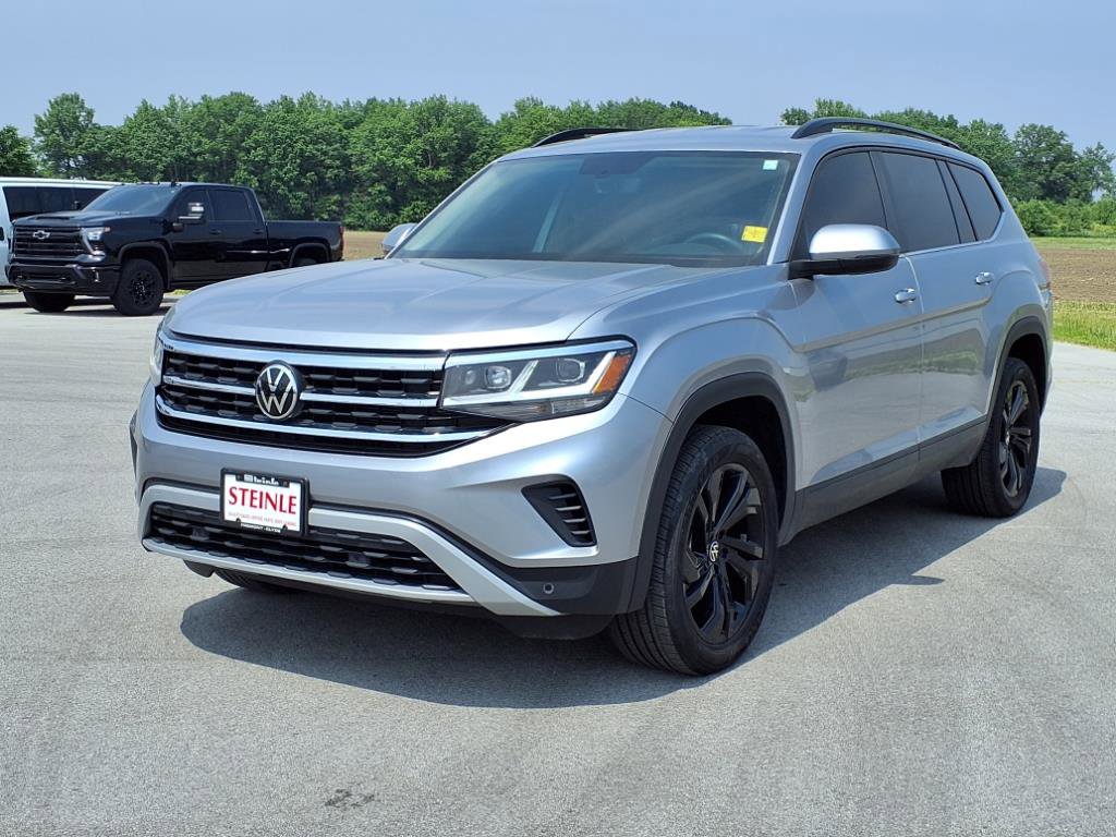 Used 2022 Volkswagen Atlas SE image 3