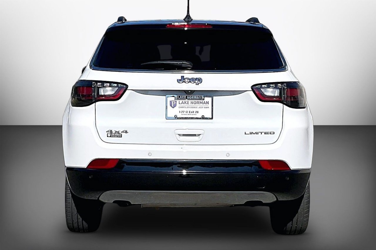 Used 2024 Jeep Compass Limited w/ Elite Group AWD/4WD image 7