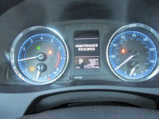 Used 2018 Toyota Corolla LE image 17