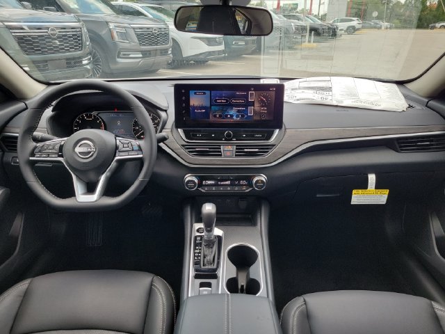 New 2026 Nissan Altima 2.5 SV w/ SV Premium Package FWD image 13
