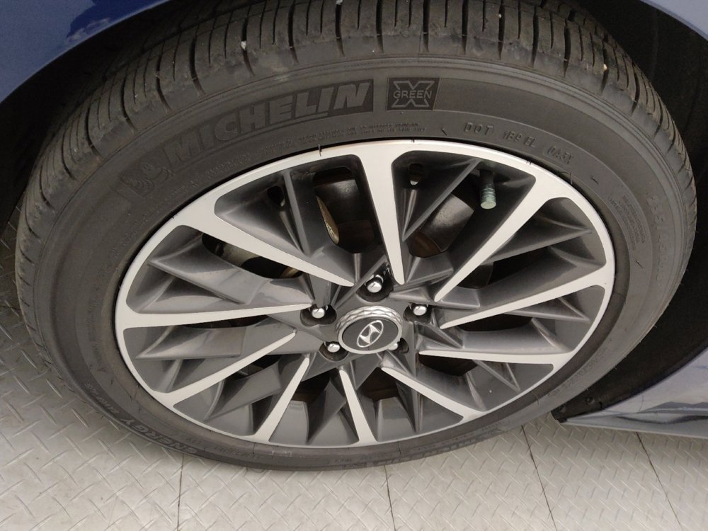 Used 2020 Hyundai Sonata Limited image 31