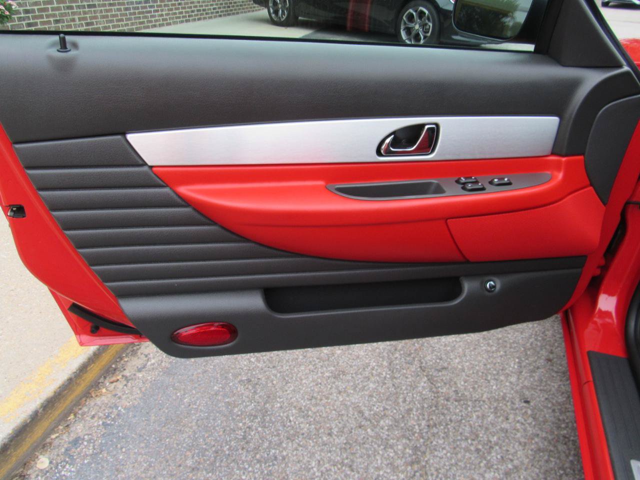 Used 2002 Ford Thunderbird RWD image 24