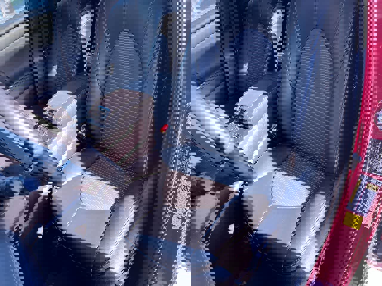 Used 2022 Toyota Highlander XSE image 11