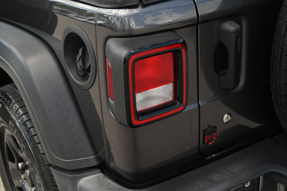 Used 2020 Jeep Wrangler Sport AWD/4WD image 35
