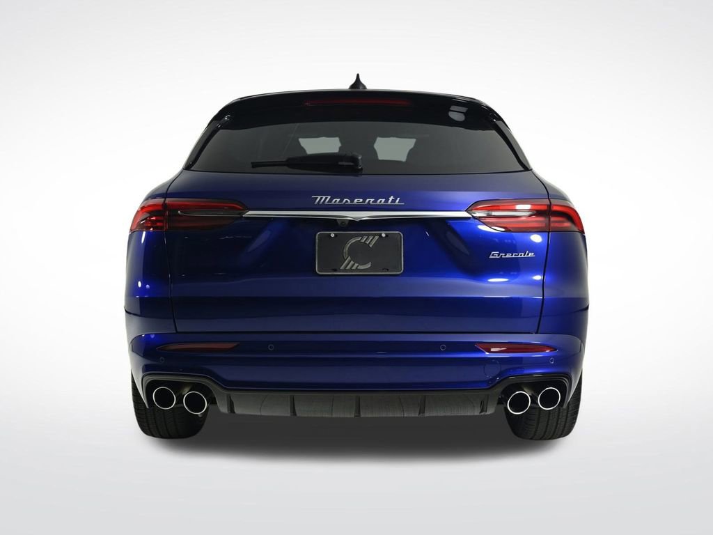 New 2025 Maserati Grecale GT image 4