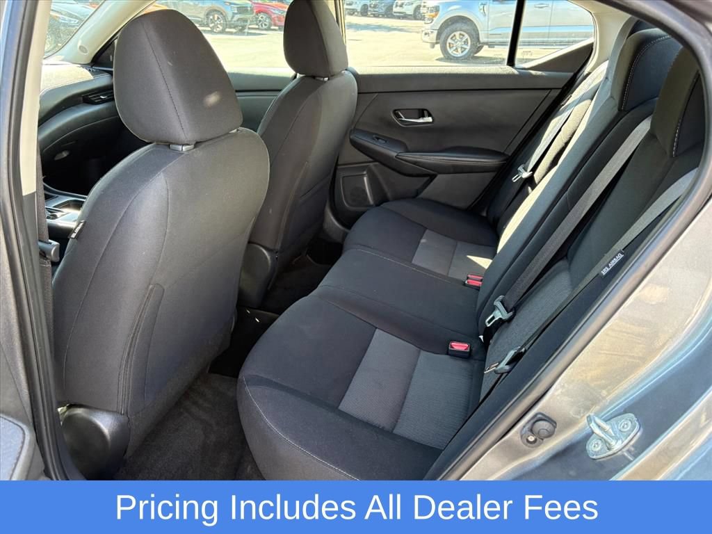 Certified 2023 Nissan Sentra SV FWD image 22
