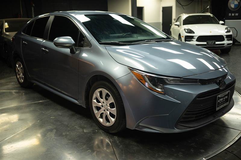 Used 2024 Toyota Corolla LE FWD image 5