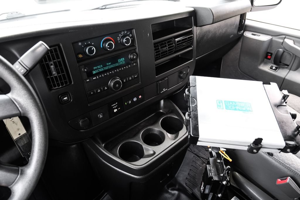 Used 2021 Chevrolet Express 2500 RWD image 16