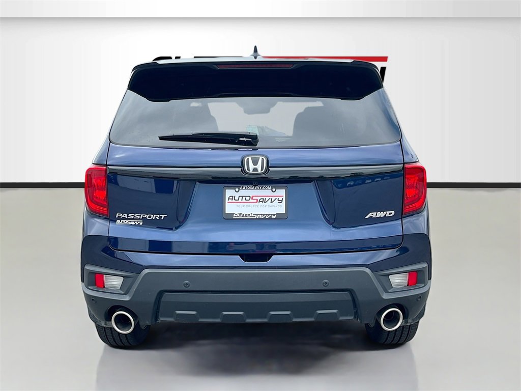 Used 2025 Honda Passport EX-L image 6