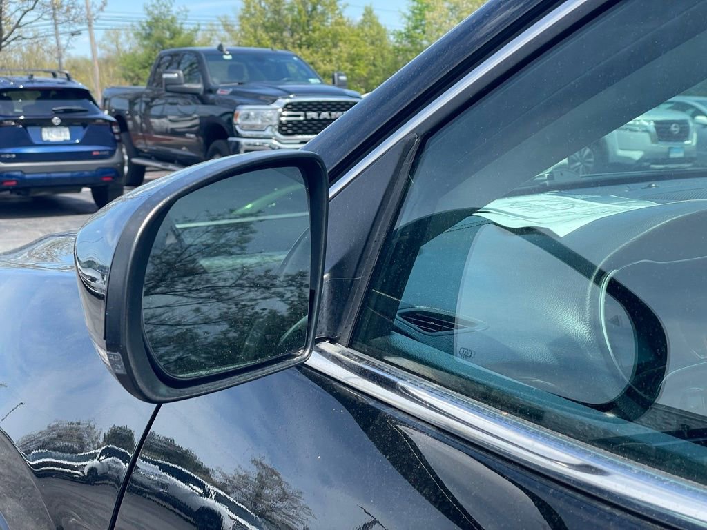 Used 2021 Jeep Cherokee Latitude Plus image 19