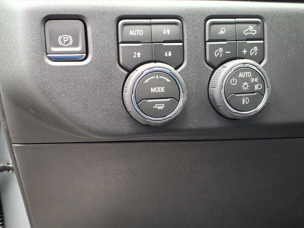 New 2026 Chevrolet Silverado 1500 LT Trail Boss w/ LT Trail Boss Premium Package image 13