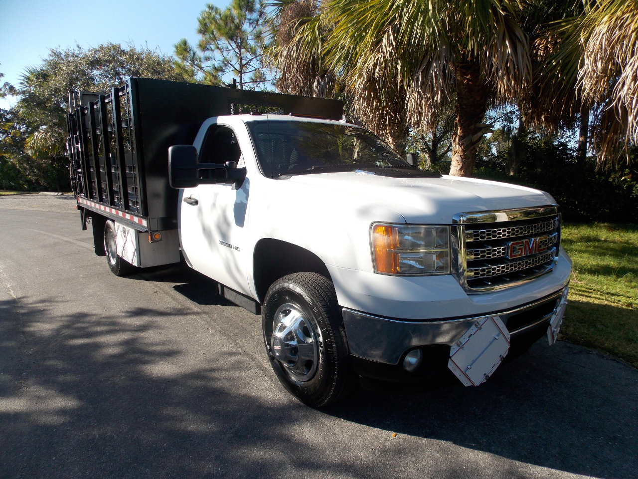 Used 2012 GMC Sierra 3500 SLE w/ SLE Preferred Package image 1