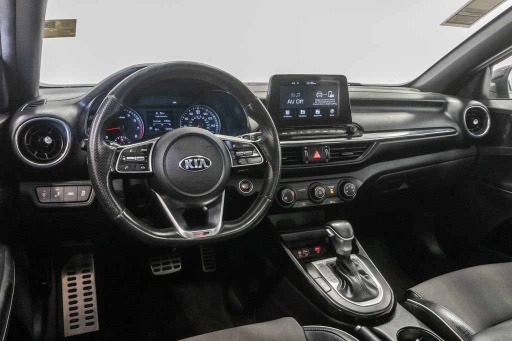 Used 2020 Kia Forte GT-Line w/ GT-Line Premium Package FWD image 7