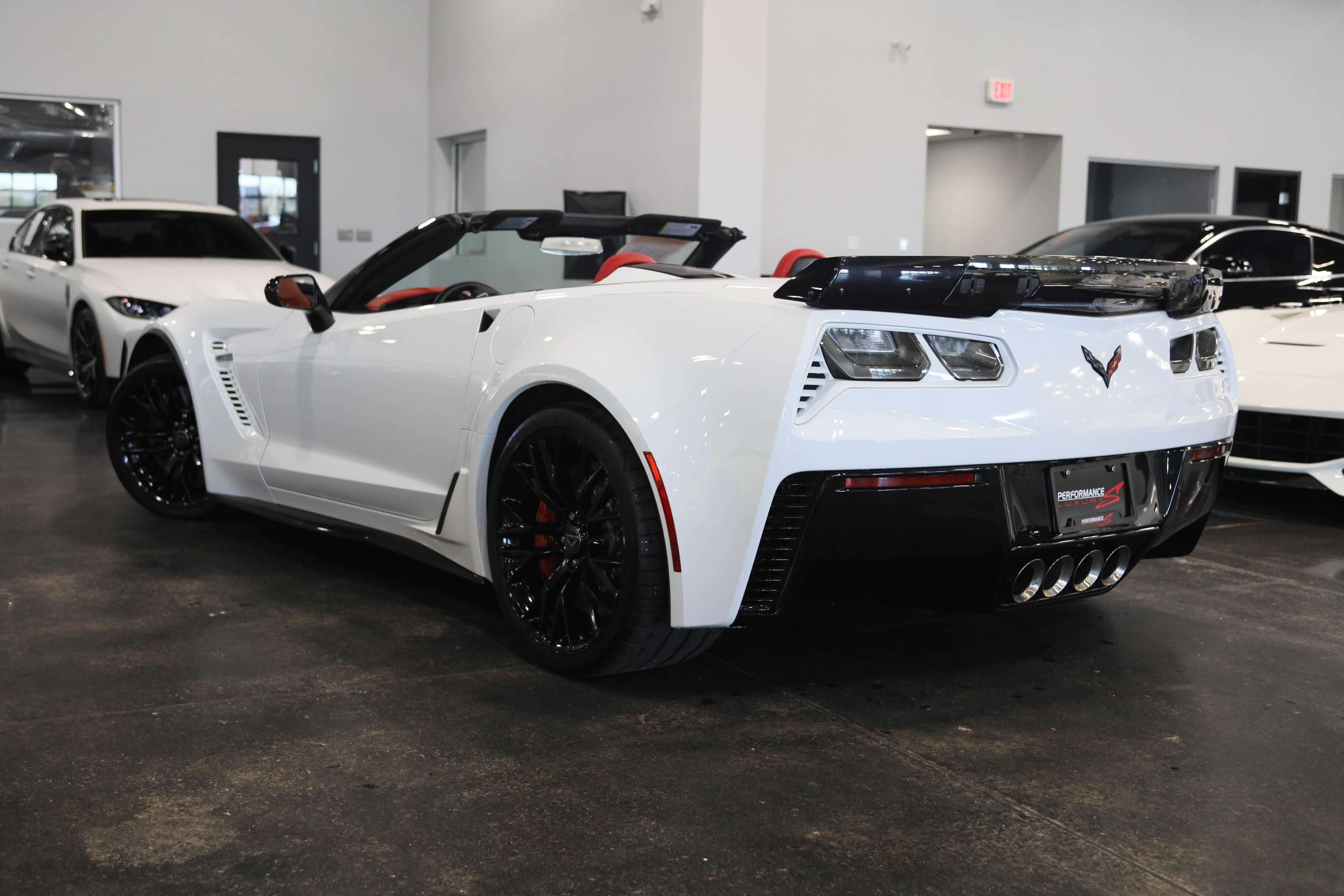 Used 2016 Chevrolet Corvette Z06 w/ 3LZ Preferred Equipment Group RWD image 5