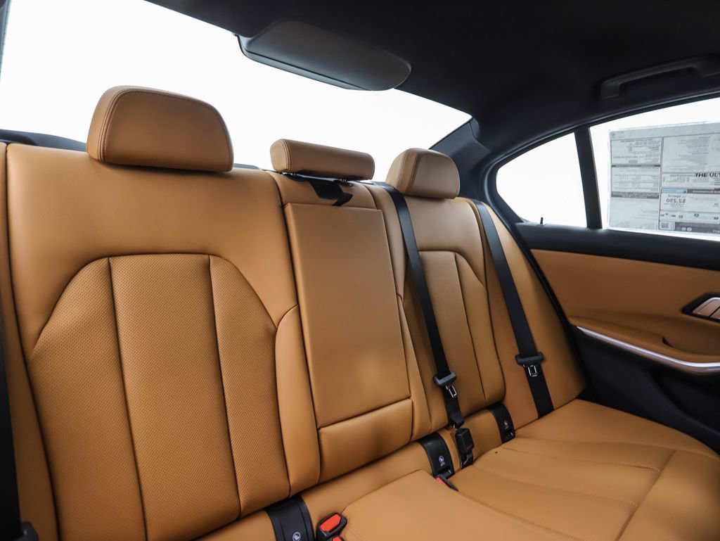 New 2026 BMW 330i xDrive Sedan w/ Premium Package image 28