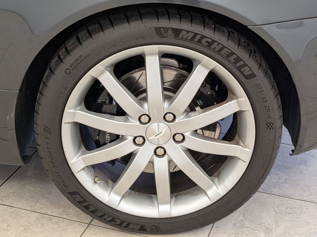 Used 2008 Aston Martin DB9 Volante image 18