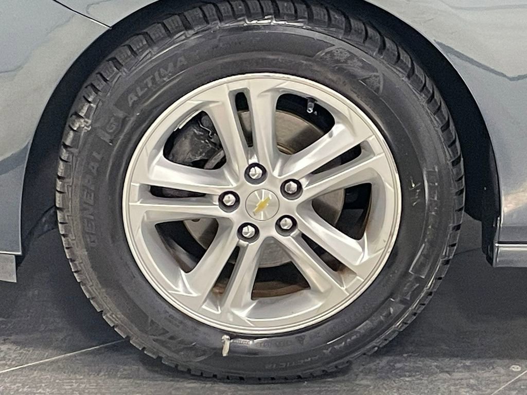 Used 2018 Chevrolet Cruze LT w/ Convenience Package FWD image 34