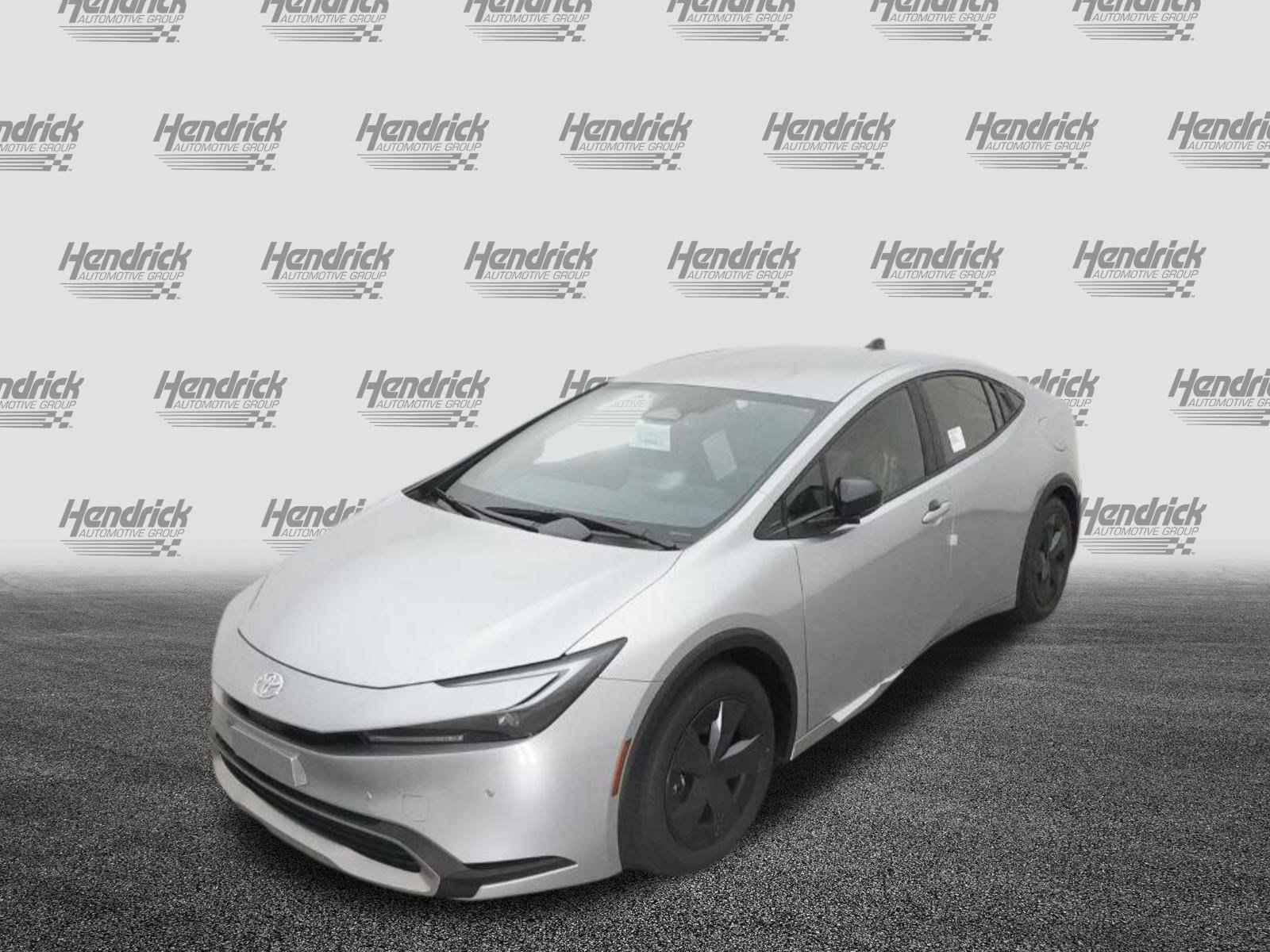 Certified 2026 Toyota Prius Plug-In Hybrid FWD image 37