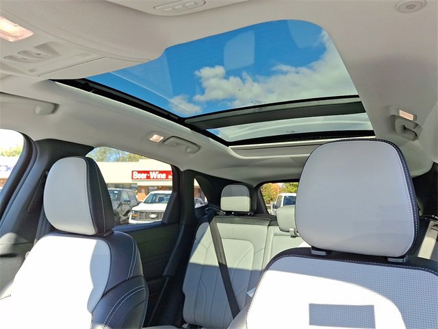 New 2026 Ford Escape Platinum w/ Premium Technology Package image 10