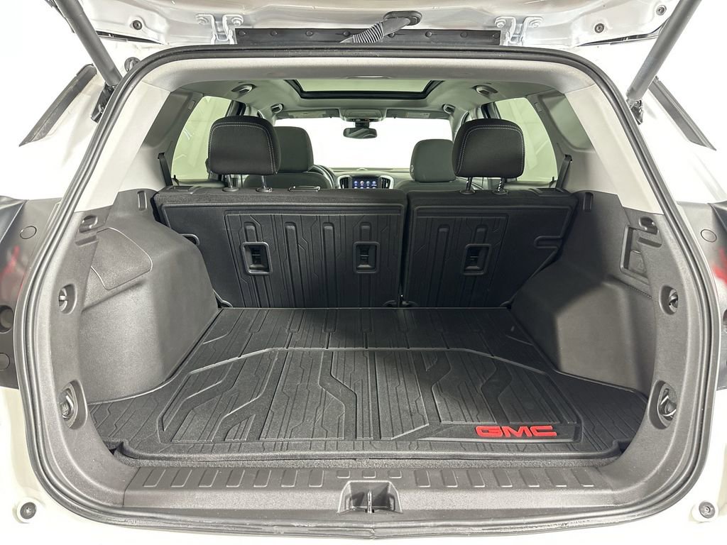 Certified 2023 GMC Terrain SLE w/ Driver Convenience Package image 28