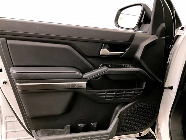 Used 2024 Toyota Tacoma TRD Sport AWD/4WD image 22