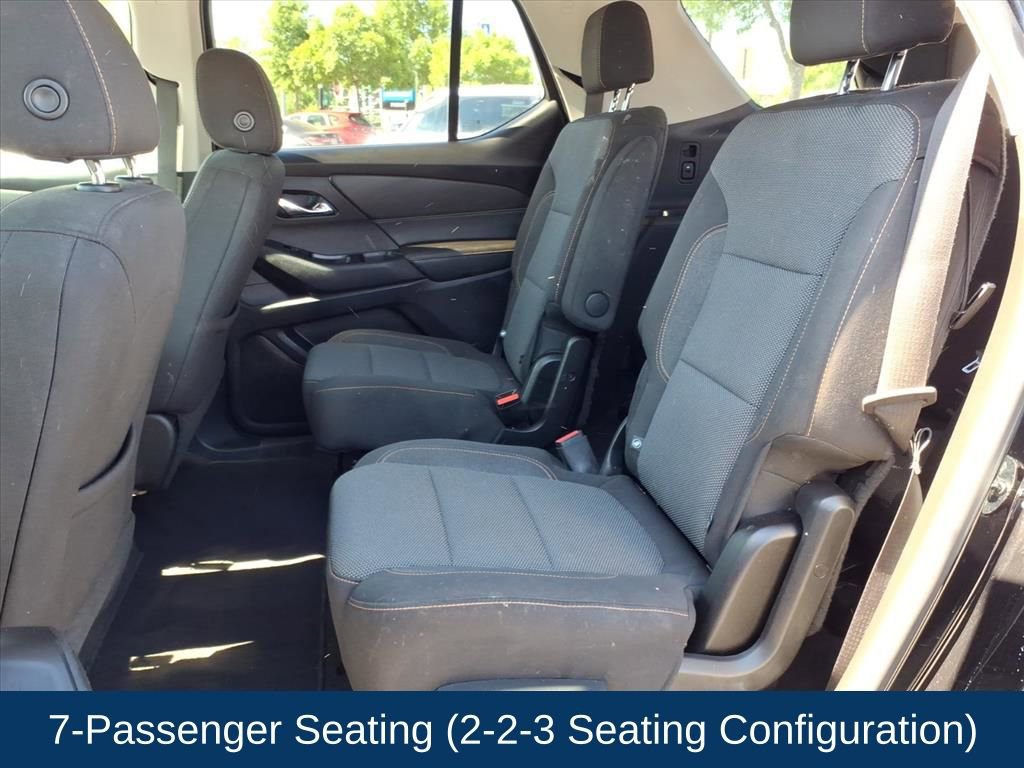 Used 2019 Chevrolet Traverse LT FWD image 25