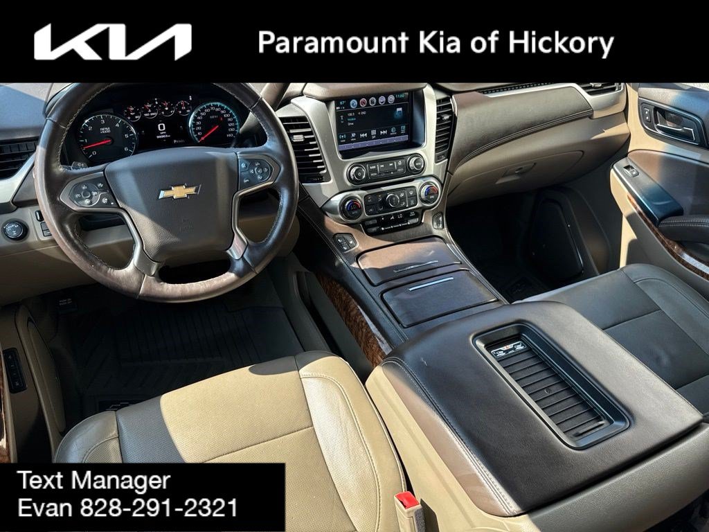 Used 2018 Chevrolet Suburban Premier AWD/4WD image 18