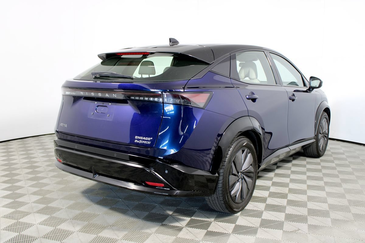 Used 2023 Nissan Ariya AWD image 34