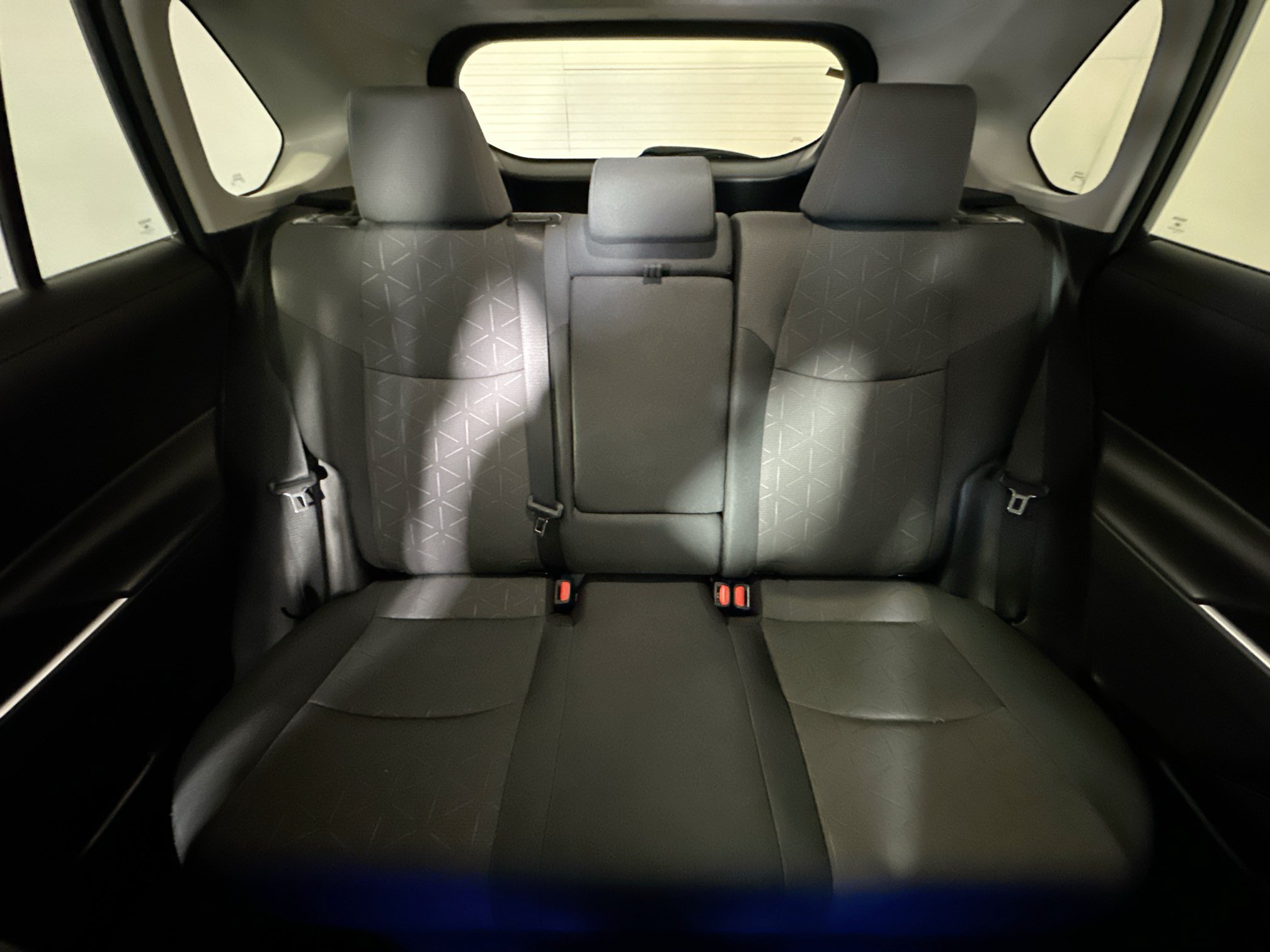 Used 2023 Toyota RAV4 XLE w/ Convenience Package FWD image 30