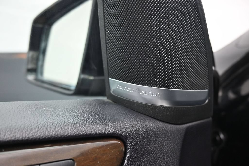 Used 2015 Mercedes-Benz ML 250 BlueTEC 4MATIC image 10