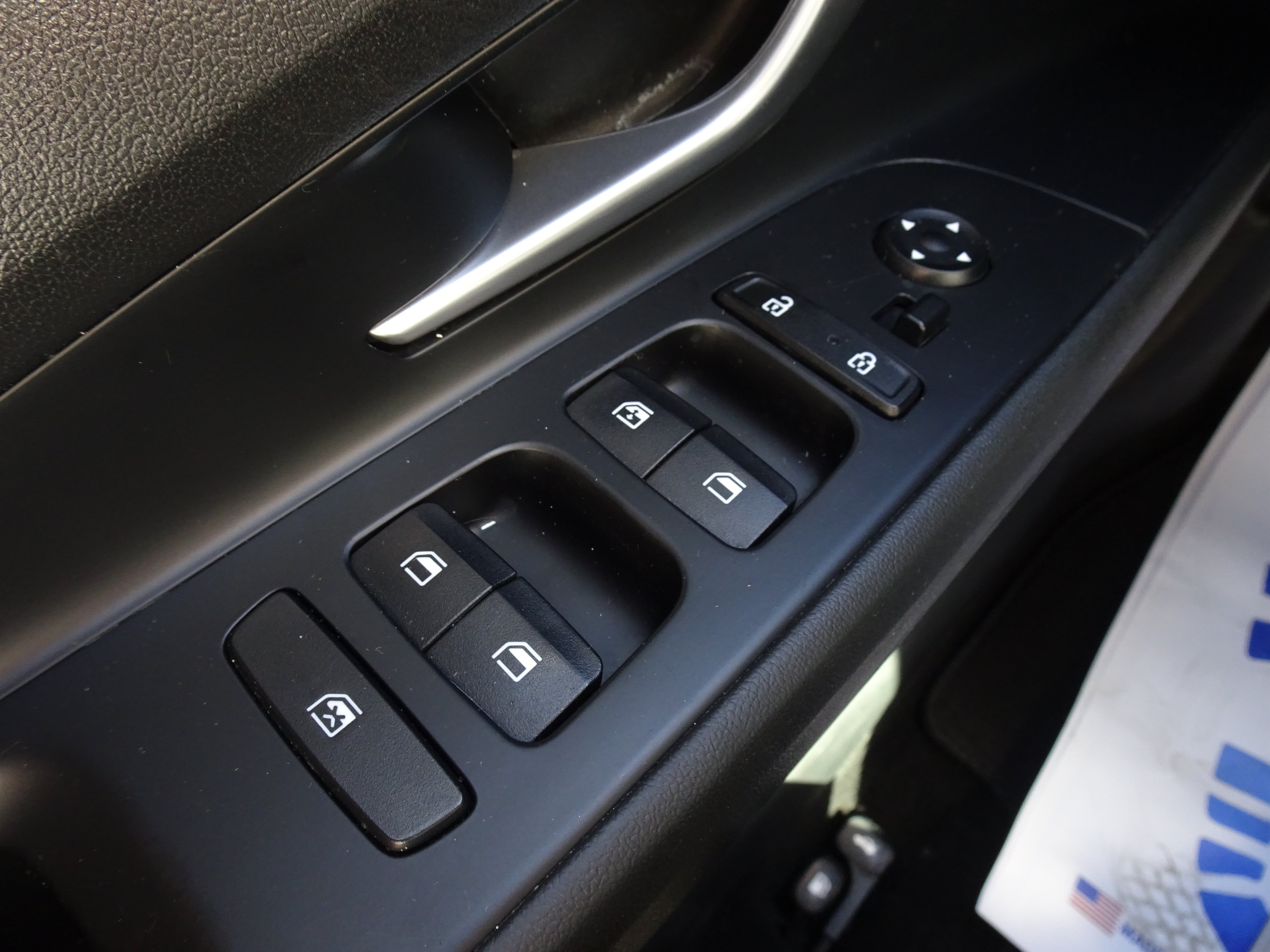 Used 2023 Hyundai Elantra SEL w/ Cargo Package FWD image 21