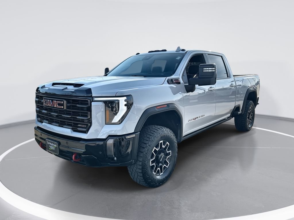 Used 2024 GMC Sierra 2500 AT4X image 1