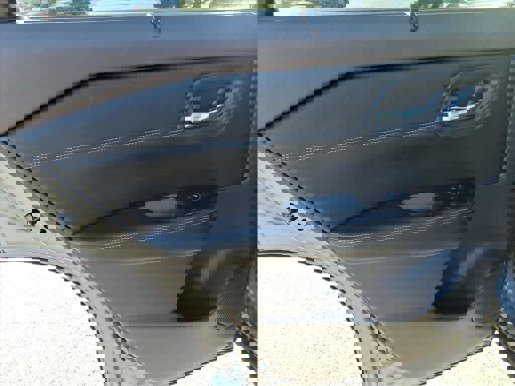 Certified 2023 Nissan Rogue SL w/ SL Premium Package image 12