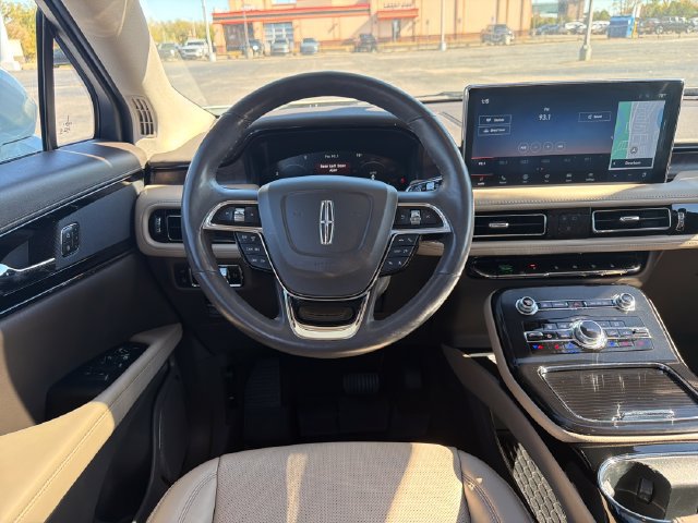Certified 2023 Lincoln Nautilus Reserve AWD/4WD image 16