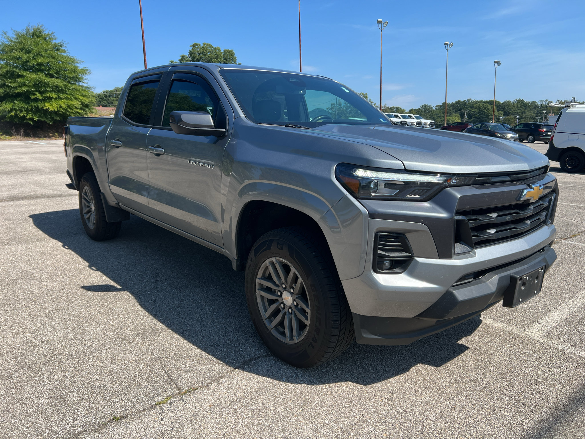 Used 2024 Chevrolet Colorado LT w/ LT Convenience Package III AWD/4WD image 1