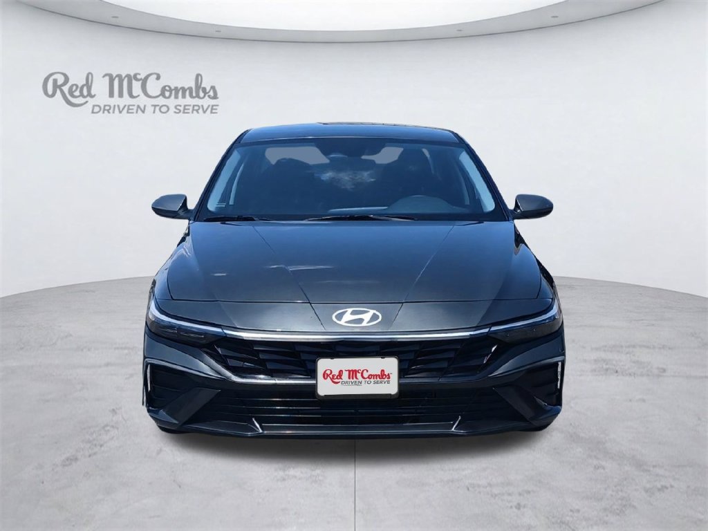 Used 2024 Hyundai Elantra SE FWD image 10