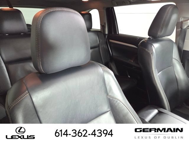 Used 2014 Toyota Highlander XLE AWD/4WD image 18