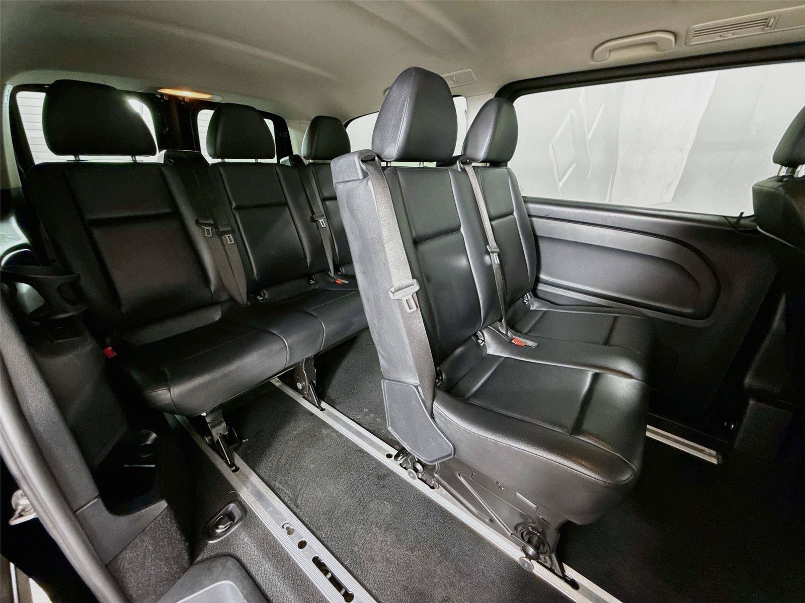 Used 2022 Mercedes-Benz Metris Passenger image 26