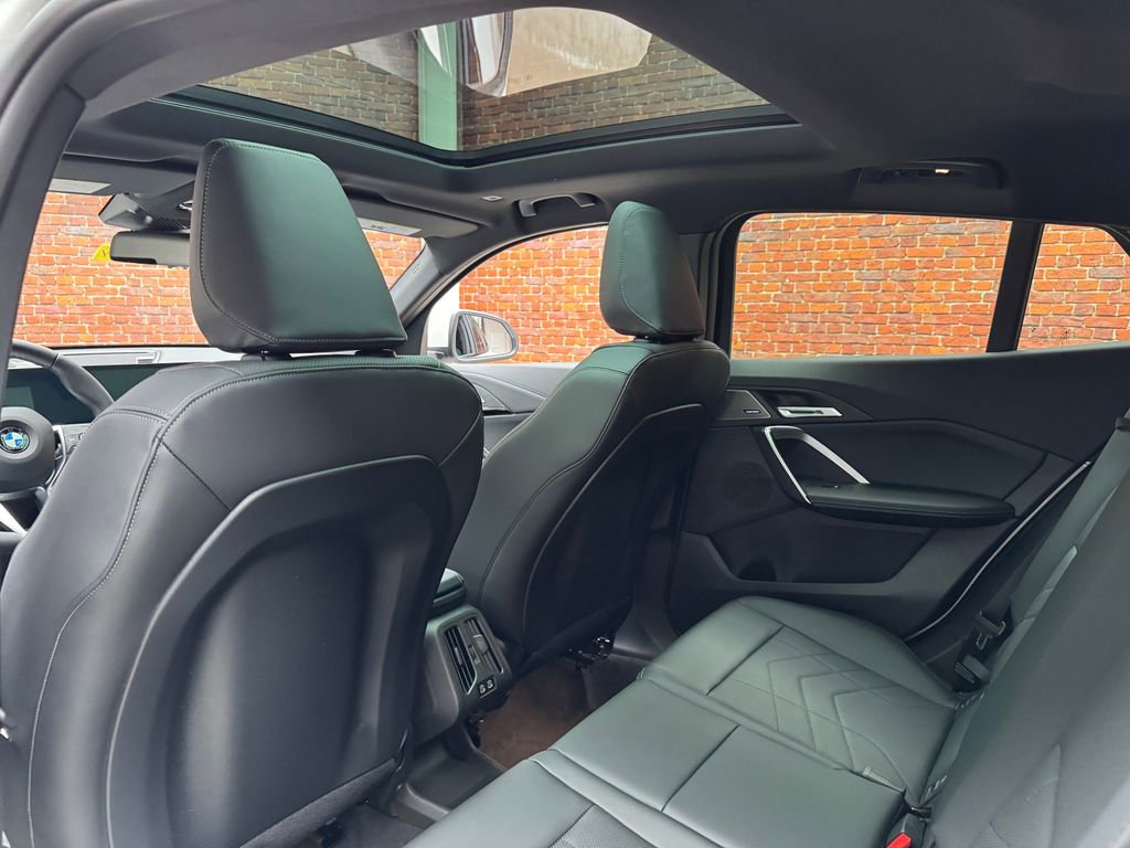 New 2026 BMW X2 xDrive28i w/ Technology Package image 24