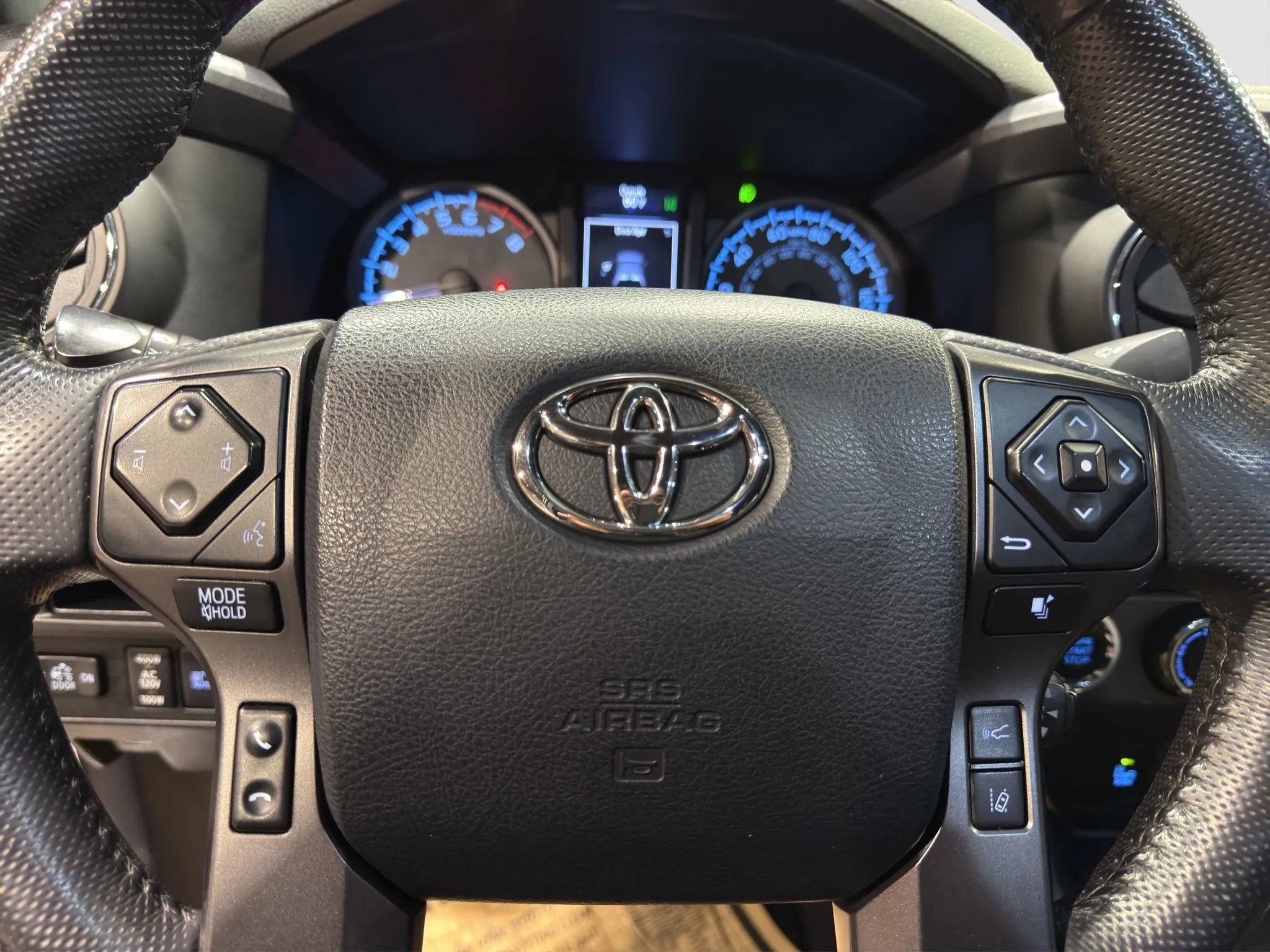 Used 2018 Toyota Tacoma TRD Pro image 15