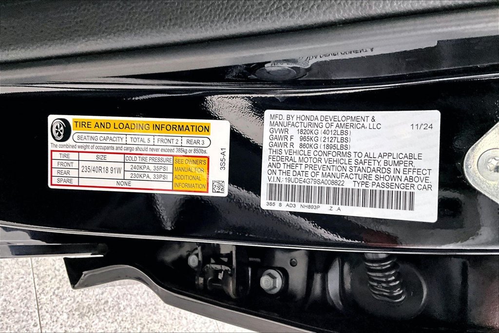 Certified 2025 Acura Integra A-Spec w/ Technology Package FWD image 41