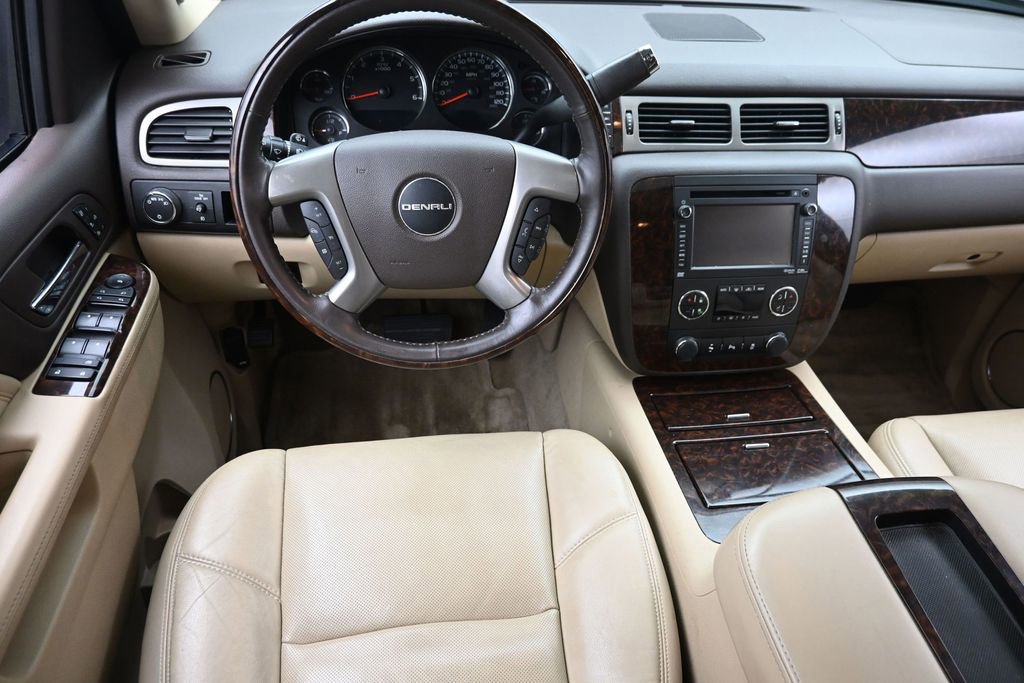 Used 2014 GMC Yukon Denali AWD/4WD image 12