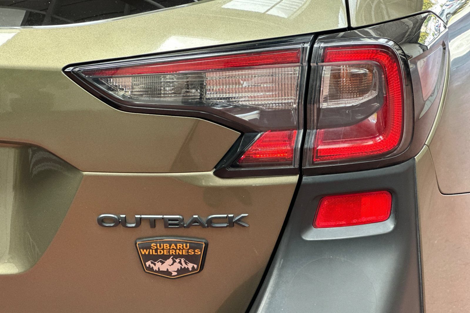 Used 2022 Subaru Outback Wilderness AWD/4WD image 37