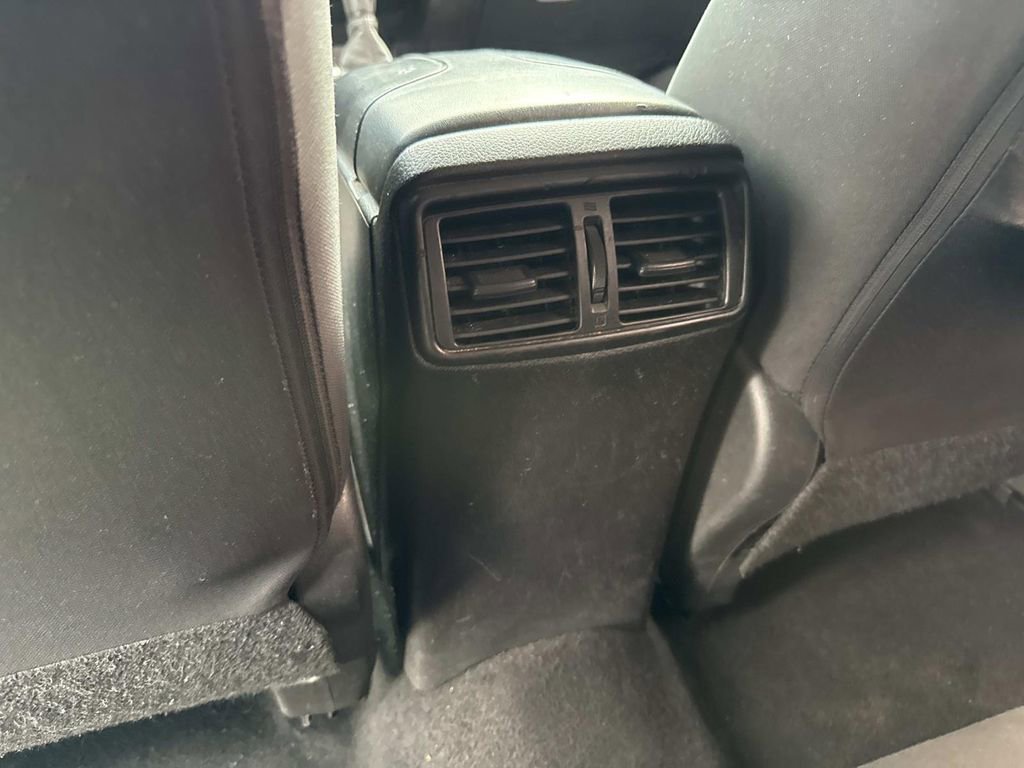 Certified 2022 Nissan Rogue Sport SV image 15