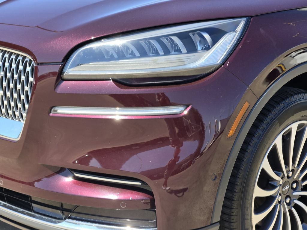 Used 2024 Lincoln Aviator Reserve w/ Equipment Group 201A RWD image 12