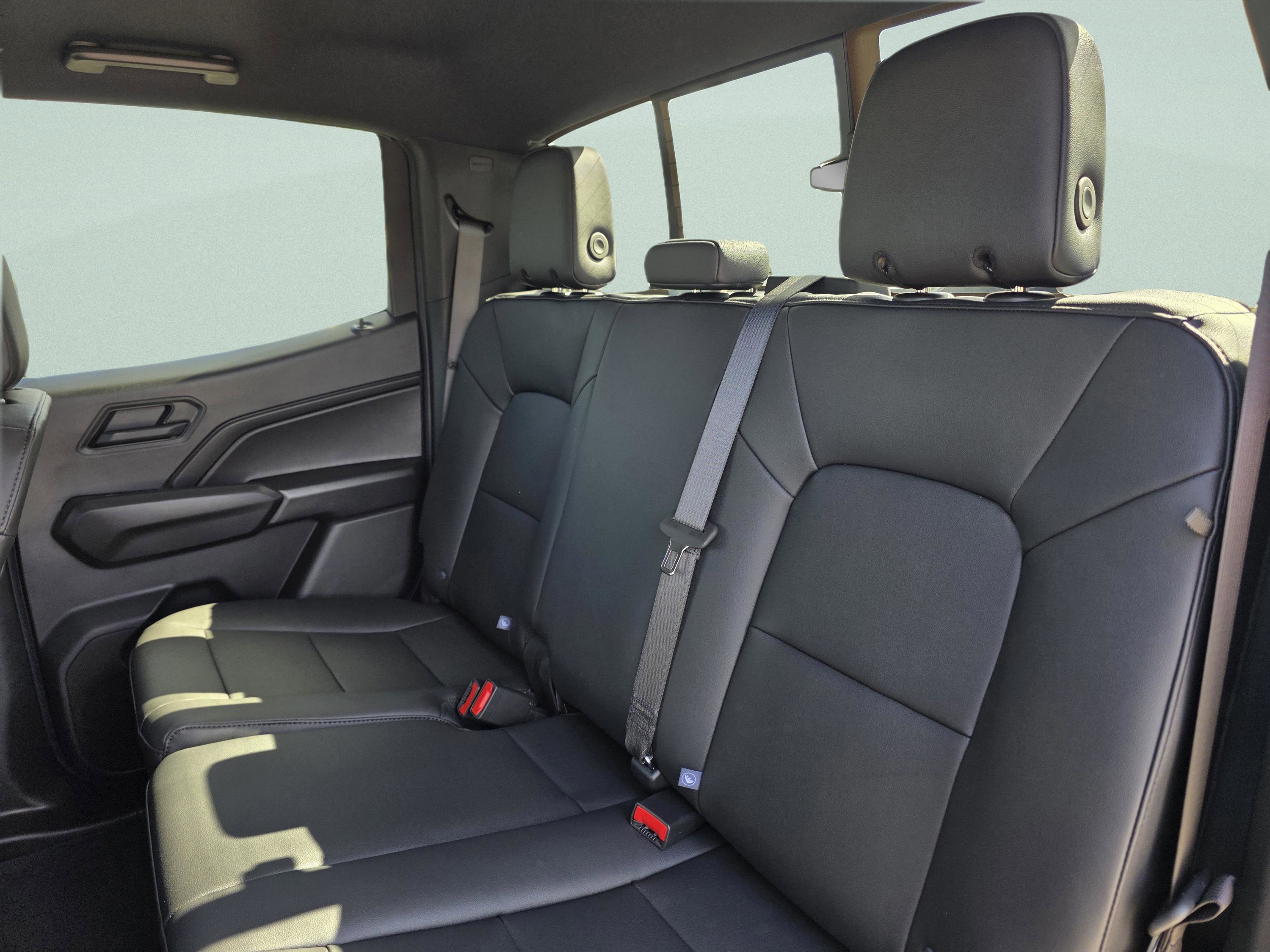 New 2026 Chevrolet Colorado Trail Boss AWD/4WD image 23