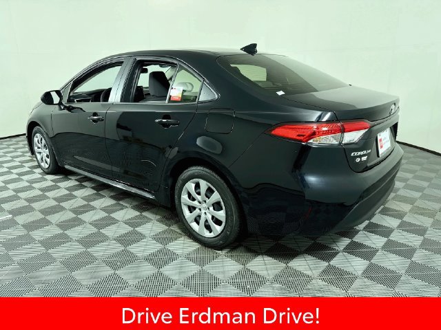 Certified 2026 Toyota Corolla LE FWD image 21