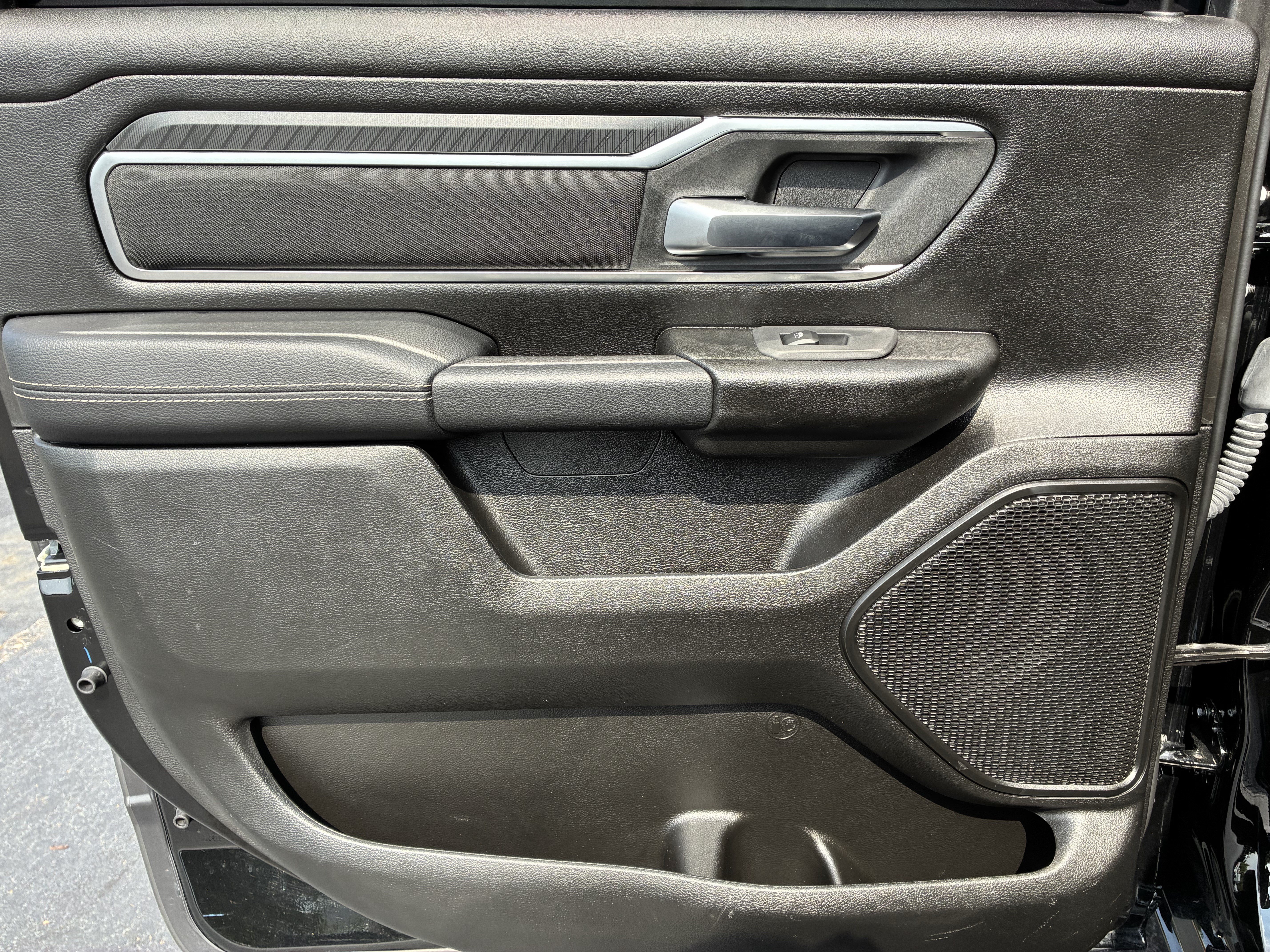 Used 2025 RAM 1500 Big Horn AWD/4WD image 18